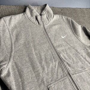 Nike Men's Light Gray Full-Zip Jacket